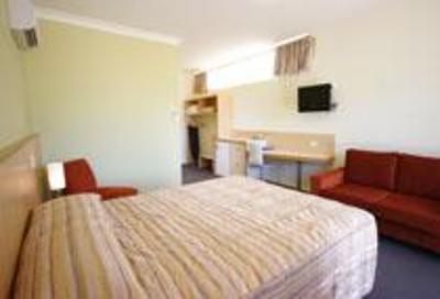 фото отеля Adelaide Road Motor Lodge