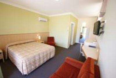 фото отеля Adelaide Road Motor Lodge