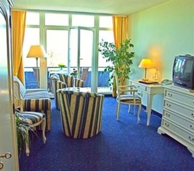 фото отеля Wilhelmshohe Das Haus am Kliff