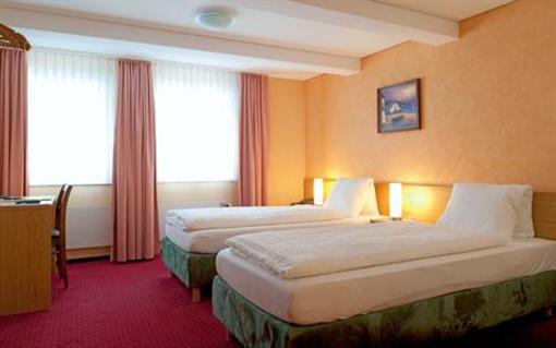 фото отеля Hotel Hofli Altdorf