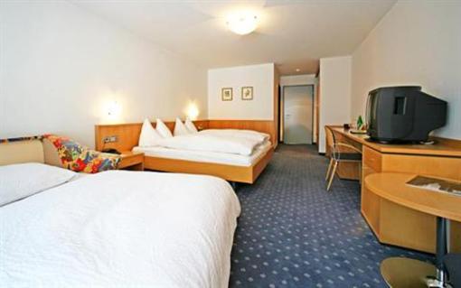 фото отеля Hotel Hofli Altdorf