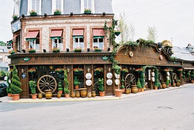 фото отеля Hotel Restaurant La Taverne des deux Augustins