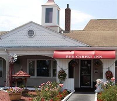 фото отеля Red Carpet Inn West Springfield