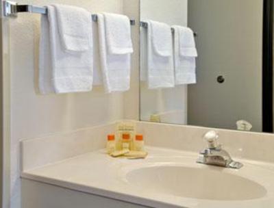 фото отеля Days Inn Watertown