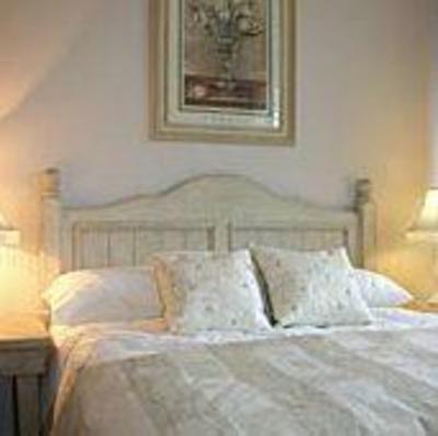 фото отеля Lorraine's on Lincoln Guest House