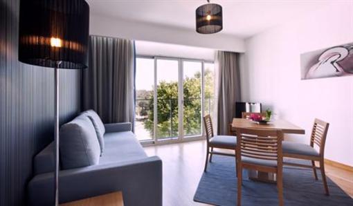 фото отеля Lux Fatima Park Hotel Suites & Residence