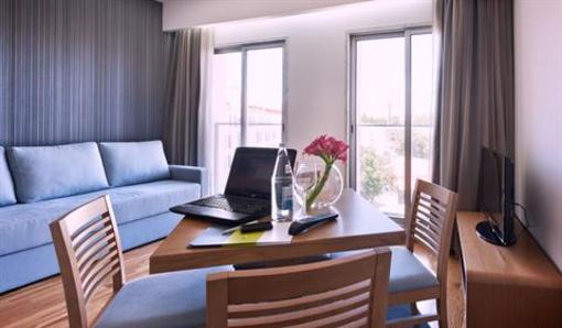фото отеля Lux Fatima Park Hotel Suites & Residence