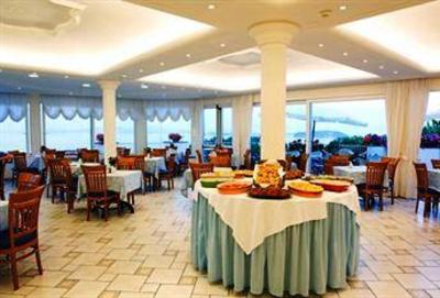 фото отеля Hotel Villa Ireos