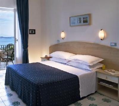фото отеля Hotel Villa Ireos
