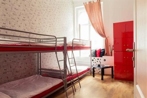 фото отеля Retro Hostel Poznan