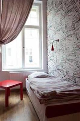 фото отеля Retro Hostel Poznan