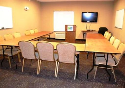 фото отеля Holiday Inn Express & Suites Northwood