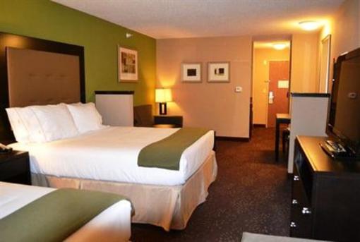 фото отеля Holiday Inn Express & Suites Northwood