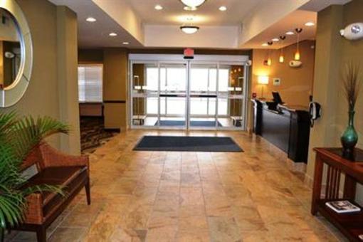 фото отеля Holiday Inn Express & Suites Northwood