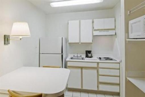 фото отеля Homestead Studio Suites Plantation Davie