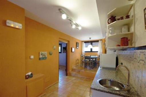фото отеля El Nus de Pedra Apartments Sant Martí de Llémena