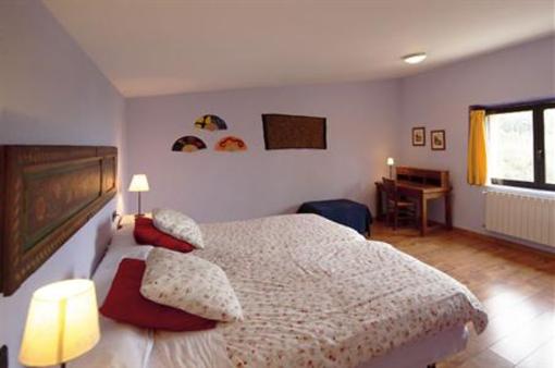 фото отеля El Nus de Pedra Apartments Sant Martí de Llémena