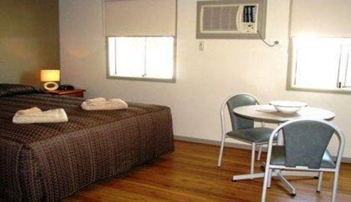 фото отеля Cooke Point Holiday Park