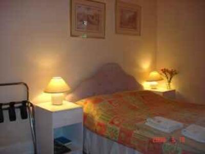 фото отеля Greenside Guest House