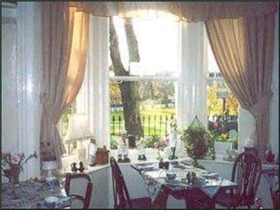 фото отеля Greenside Guest House