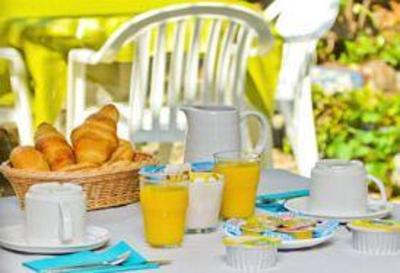 фото отеля Hotel Le Virevent Saint-Raphael