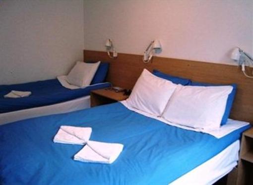 фото отеля Hostel Alma Dover