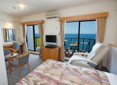фото отеля Naha Beach Side Hotel