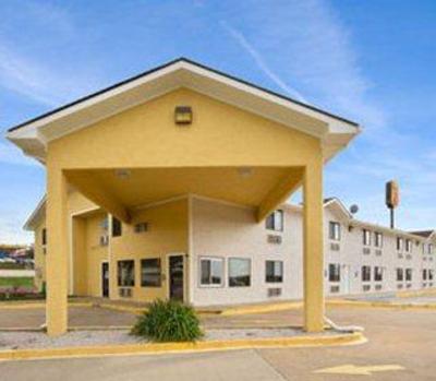 фото отеля Super 8 Boonville