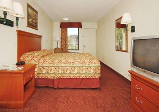 фото отеля Quality Inn Parkway