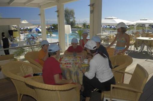 фото отеля Hotel Majestic Beach