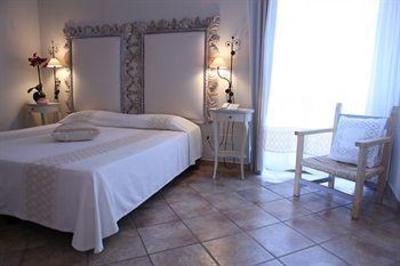 фото отеля Sant'Elmo Beach Hotel