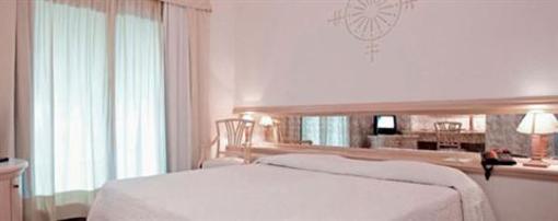 фото отеля Sant'Elmo Beach Hotel