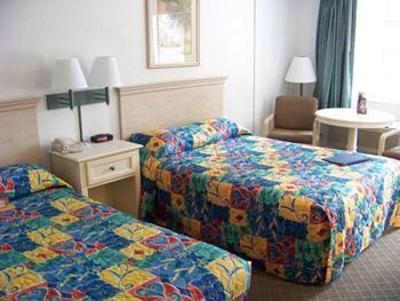 фото отеля Island Inn Saint Simons Island