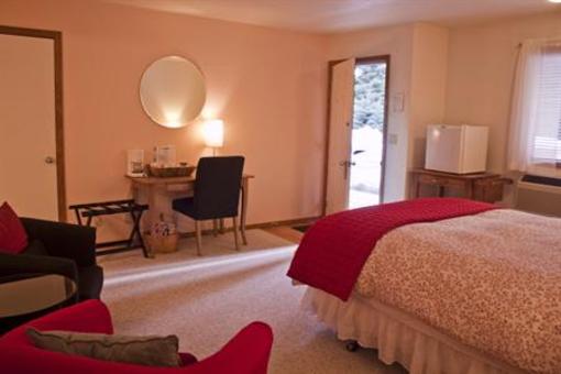 фото отеля Green Springs Inn