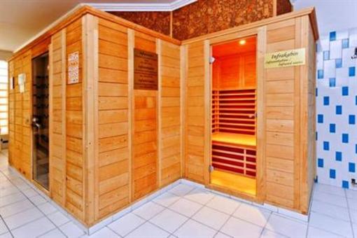фото отеля Wellness Hotel Katalin