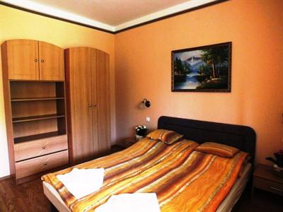 фото отеля Wellness Hotel Katalin
