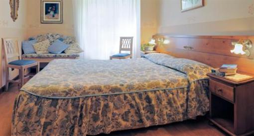 фото отеля Hotel Serena Cortina d'Ampezzo