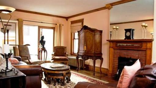 фото отеля Newport Bayside Inn Bed & Breakfast
