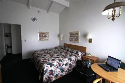 фото отеля Fireside Inn Morro Bay