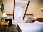 фото отеля Domaine Chateau Saint Jean Hotel Montlucon