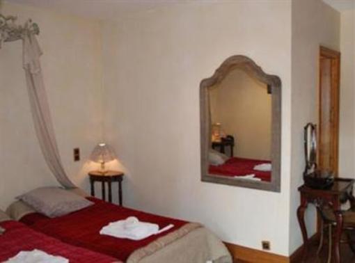 фото отеля Le Manoir Des Douets Fleuris Hotel Cancale