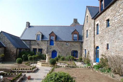 фото отеля Le Manoir Des Douets Fleuris Hotel Cancale
