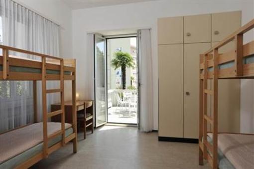 фото отеля Youth Hostel Locarno