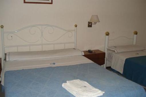 фото отеля Mari Plaza Hotel