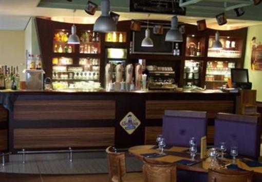 фото отеля Hostellerie Saint Vincent Laon