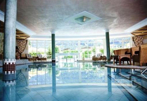 фото отеля Alpine Wellnesshotel Karwendel