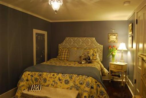 фото отеля Applesauce Inn Bed & Breakfast