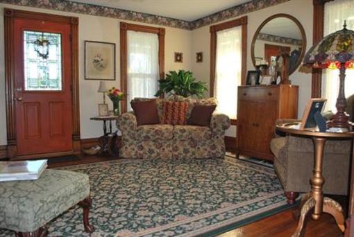 фото отеля Applesauce Inn Bed & Breakfast