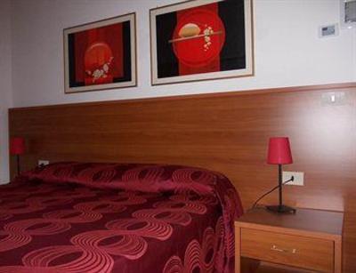 фото отеля Hotel Solaria Rodi Garganico