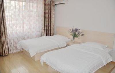 фото отеля Yangtze Hotel Changchun
